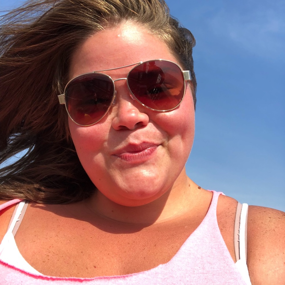 Meet your Posher, Aleshia